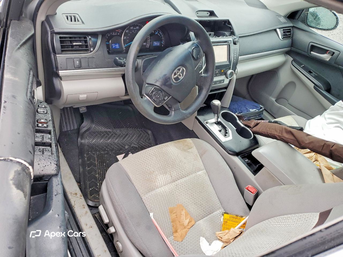 Toyota Camry 2012