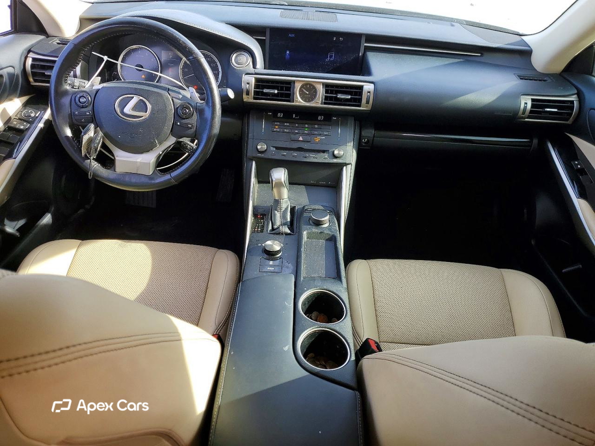 Lexus IS 2016