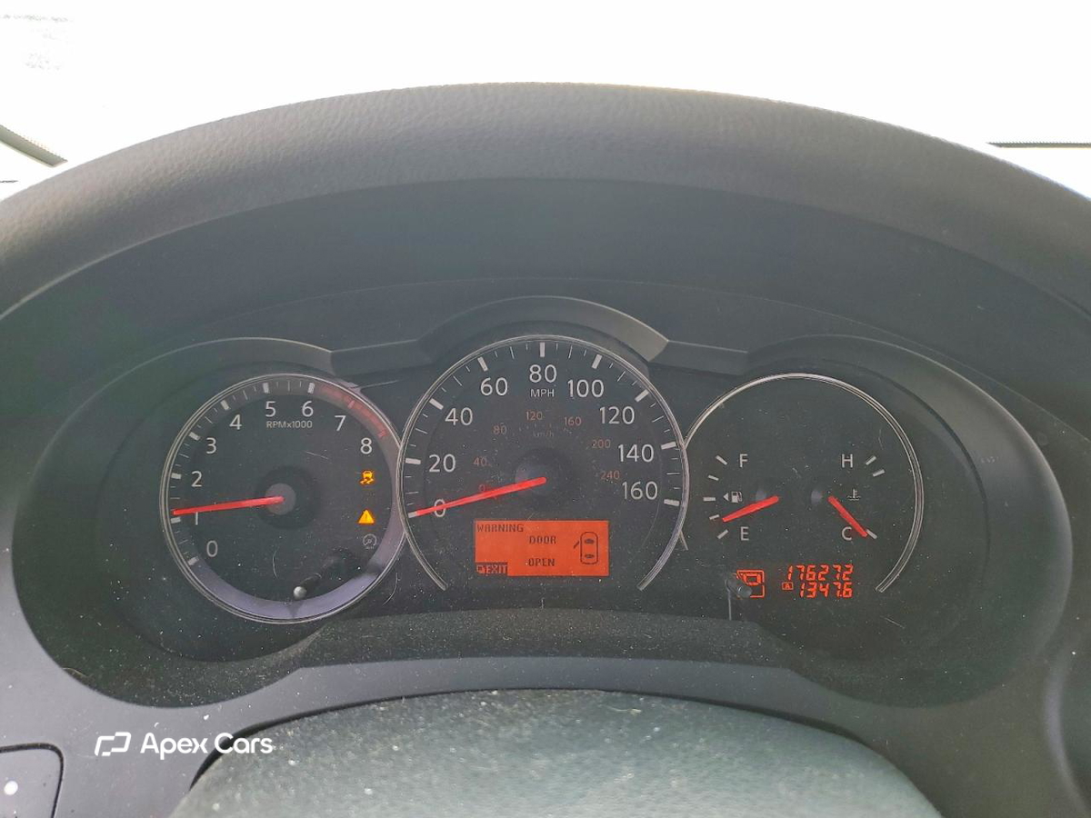 Nissan Altima 2012
