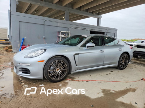 Porsche Panamera 2016 - Image 1 of 12