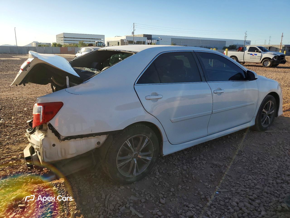 Toyota Camry 2012