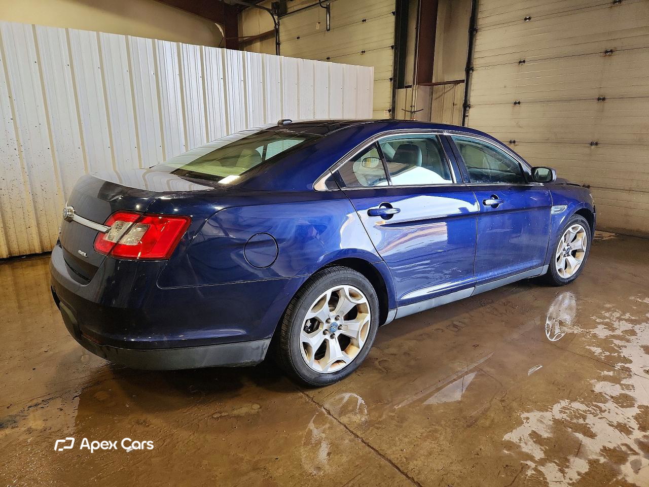 Ford Taurus 2011