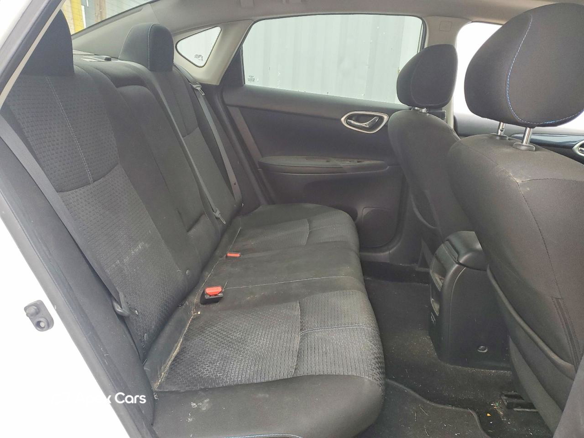 Nissan Sentra 2018