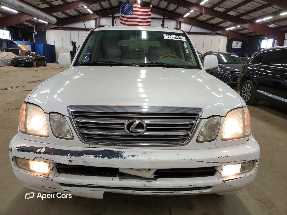Lexus LX 2004
