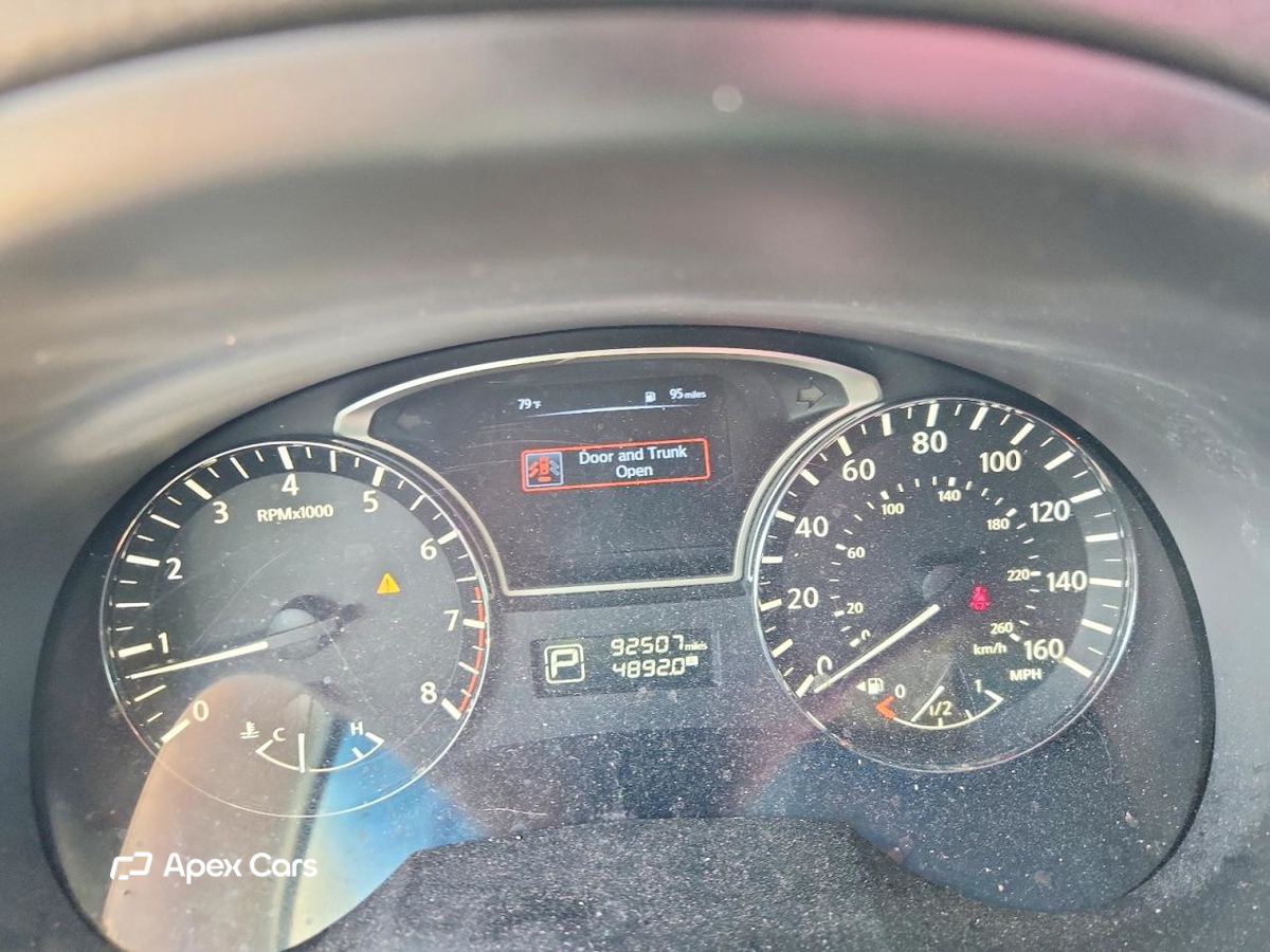 Nissan Altima 2015