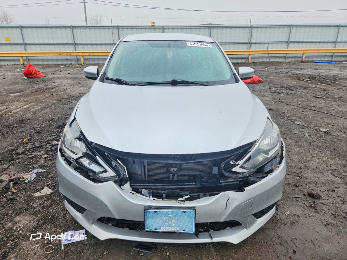 Nissan Sentra 2016
