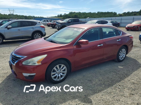 Nissan Altima 2015 - Image 1 of 12