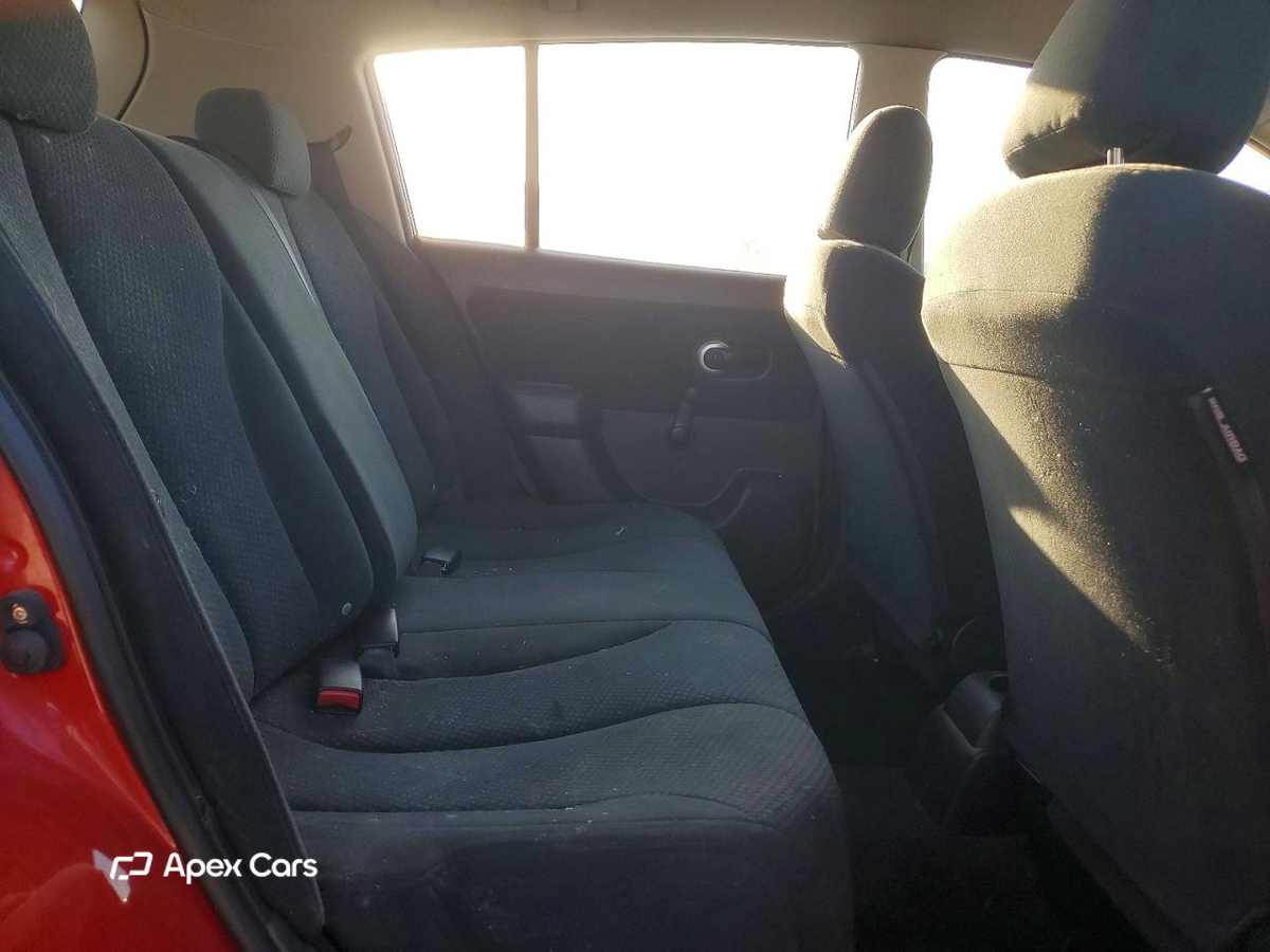 Nissan Versa 2010