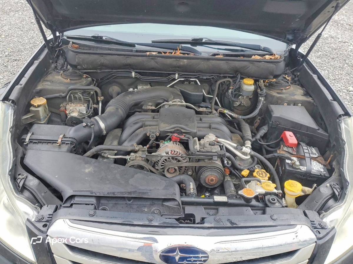 Subaru Outback 2011