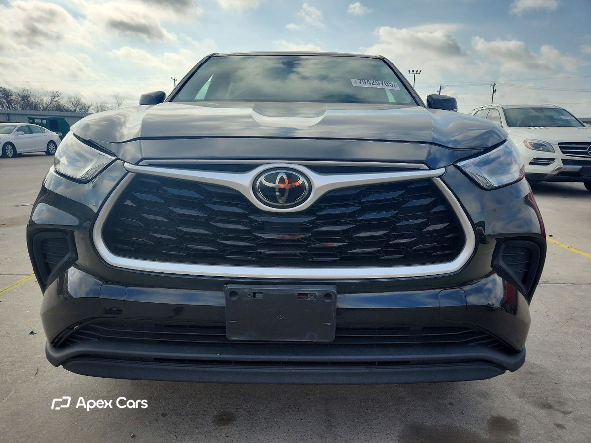 Toyota Highlander 2021