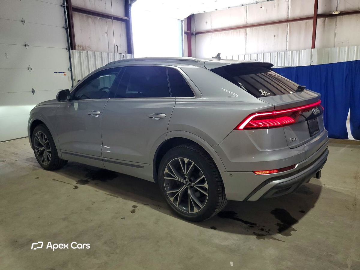 Audi Q8 2021