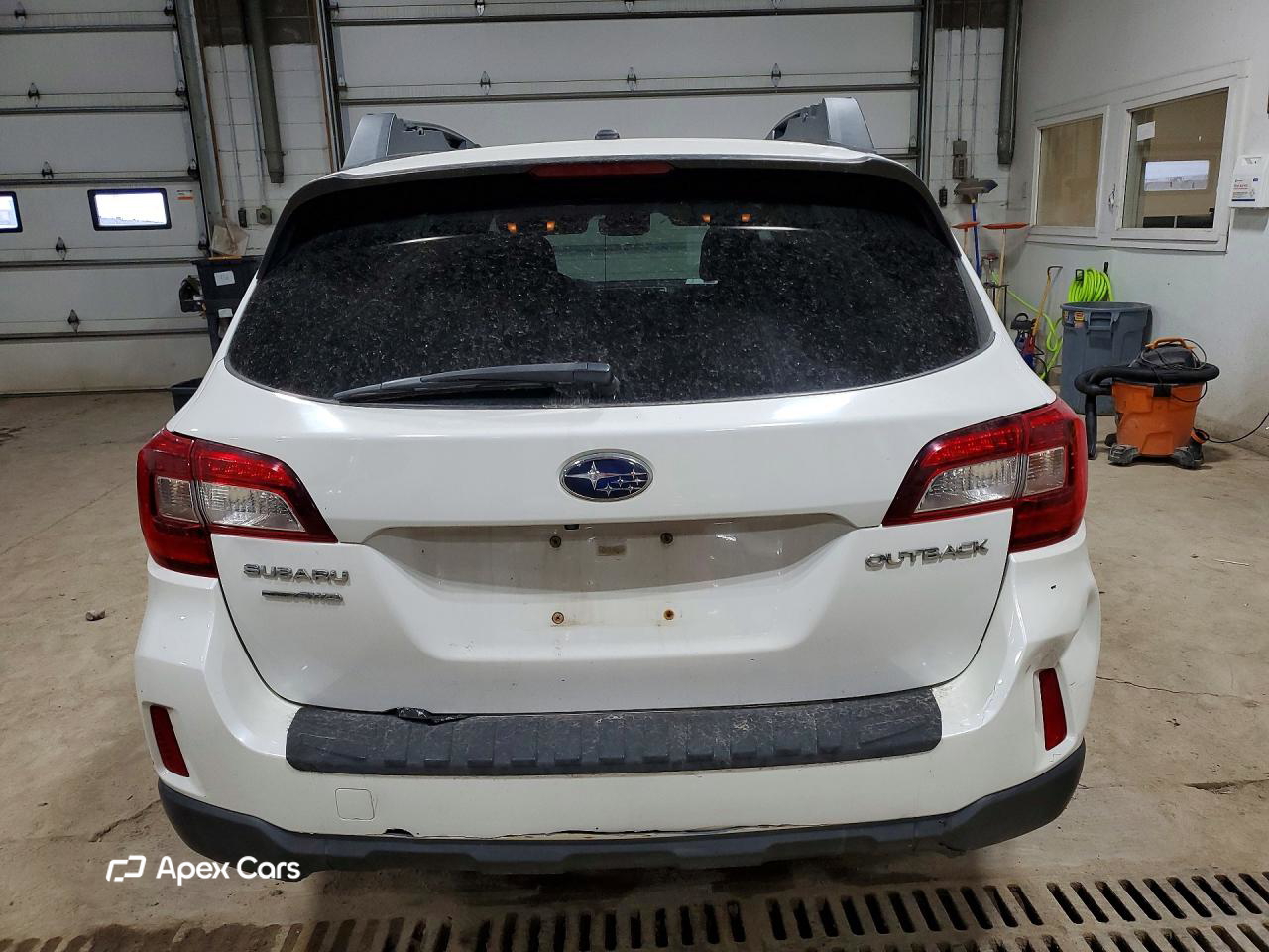 Subaru Outback 2015