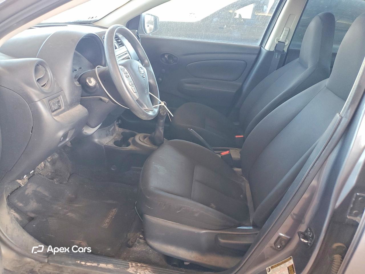 Nissan Versa 2017