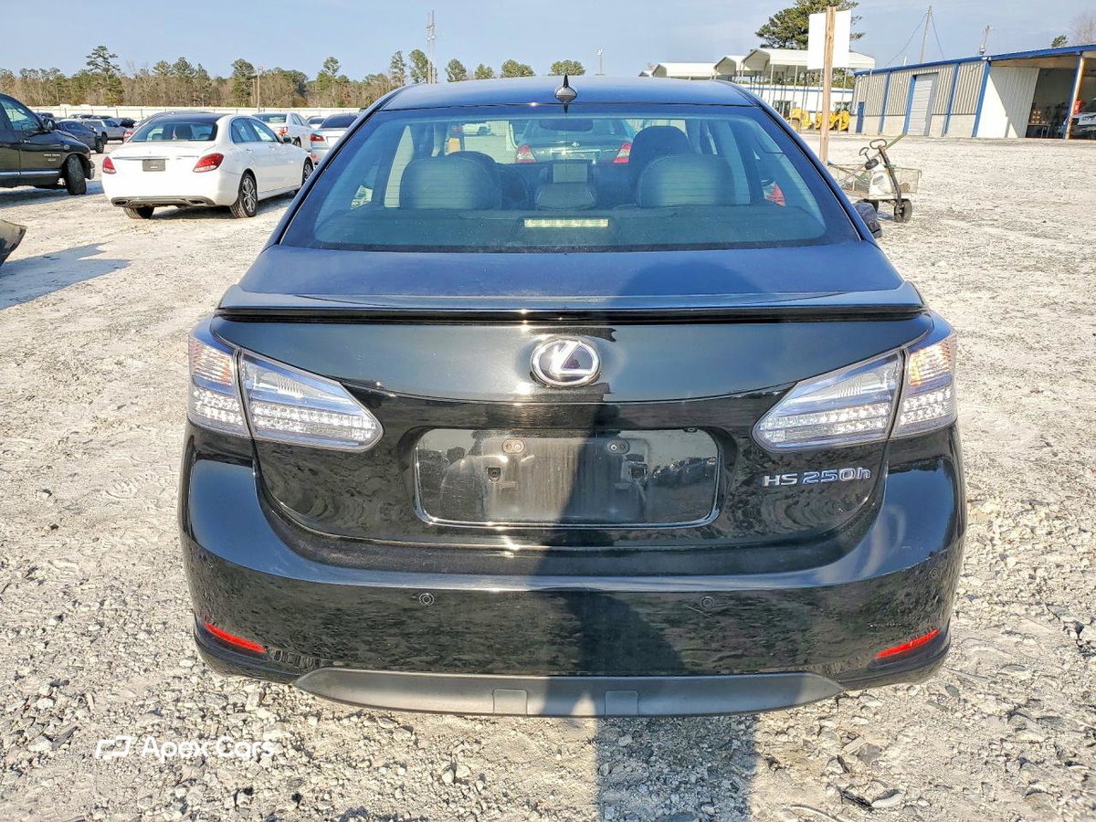 Lexus HS 2012
