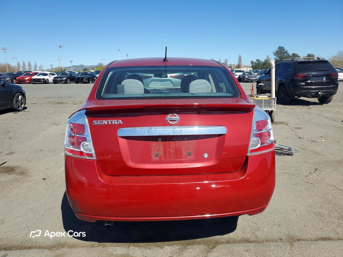 Nissan Sentra 2012