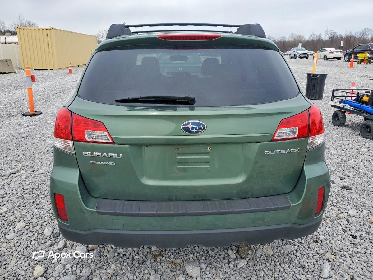 Subaru Outback 2011