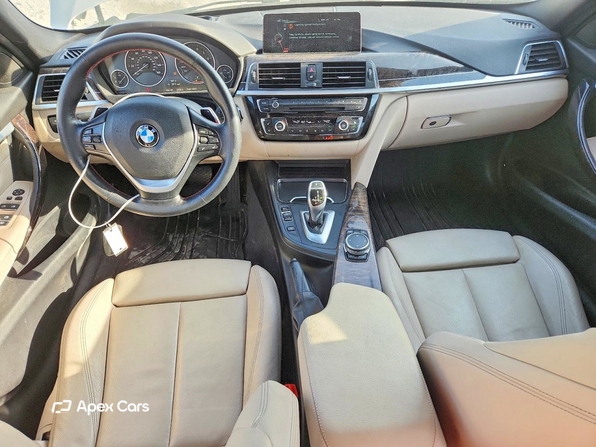 BMW Series 3 2016
