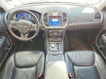 Chrysler 300 2016