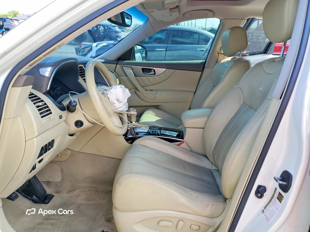 Infiniti QX70 2014