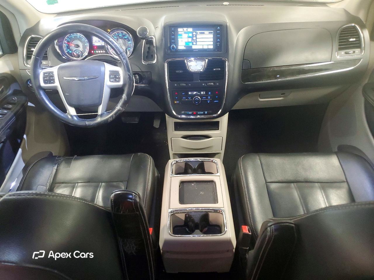 Chrysler Voyager 2015