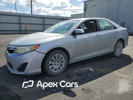 Toyota Camry 2012 - Image 1 of 13