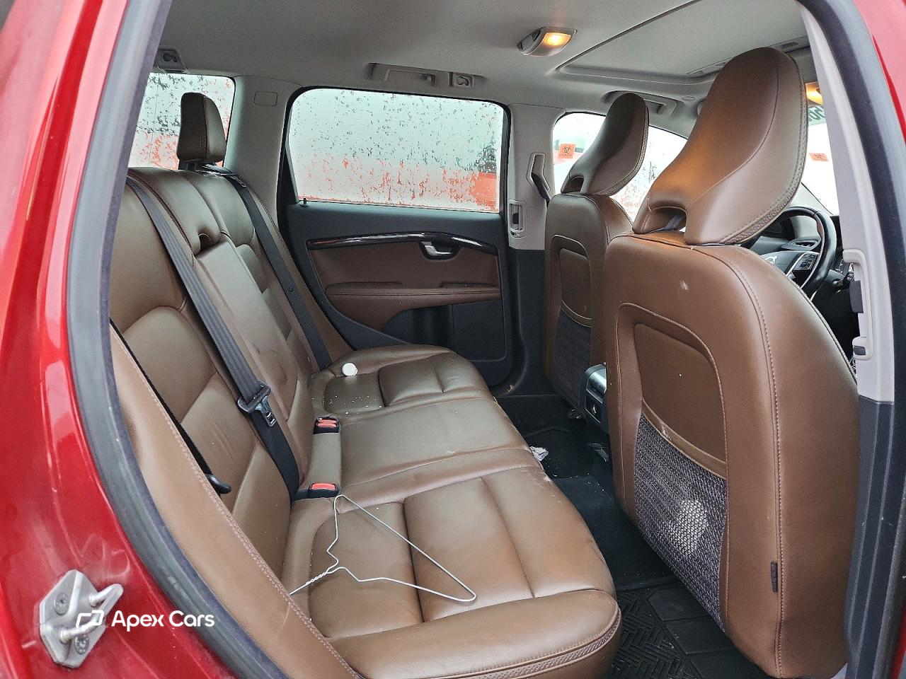 Volvo XC70 2015