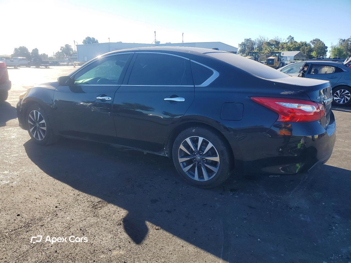 Nissan Altima 2017