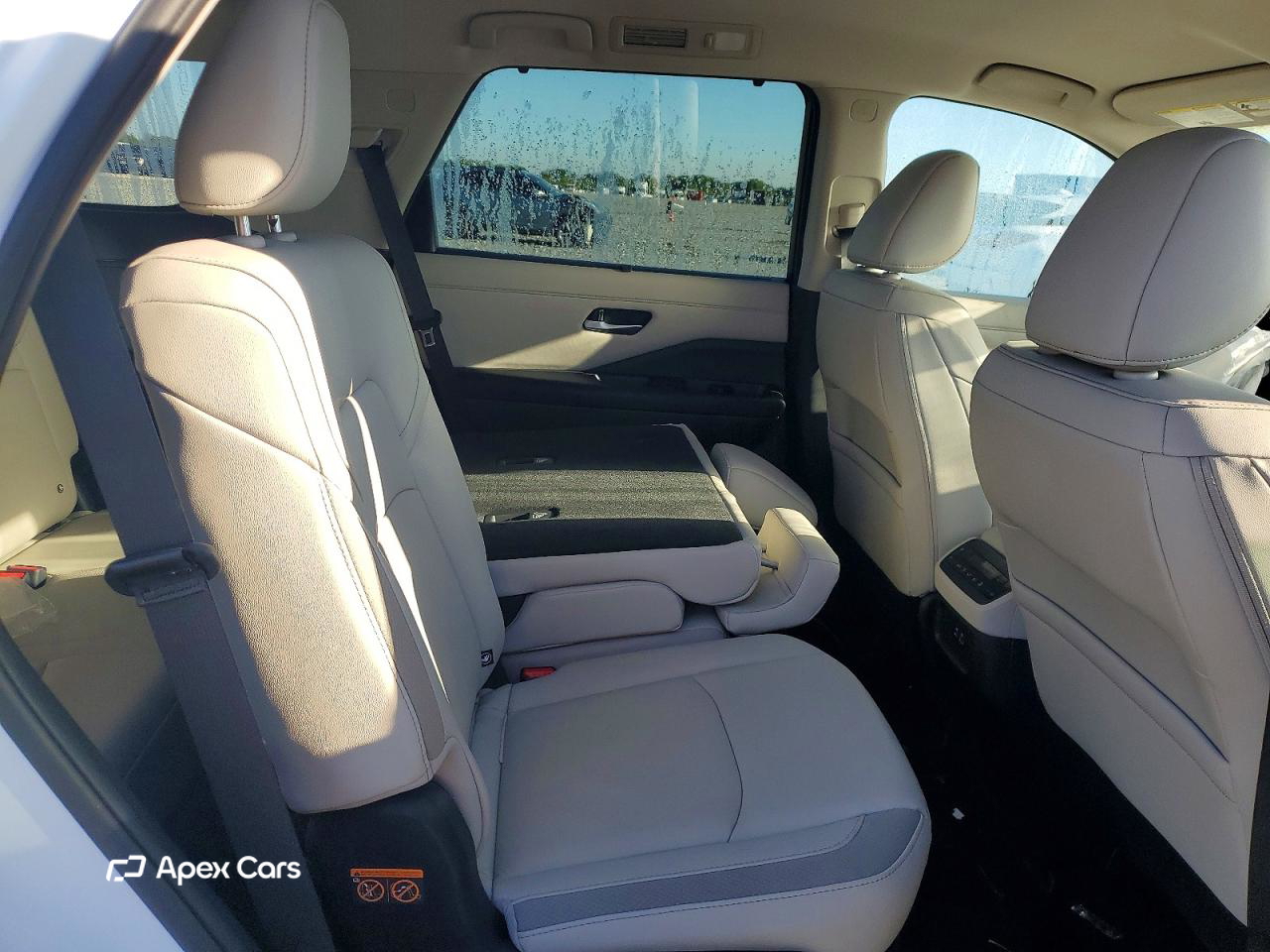 Nissan Pathfinder 2025