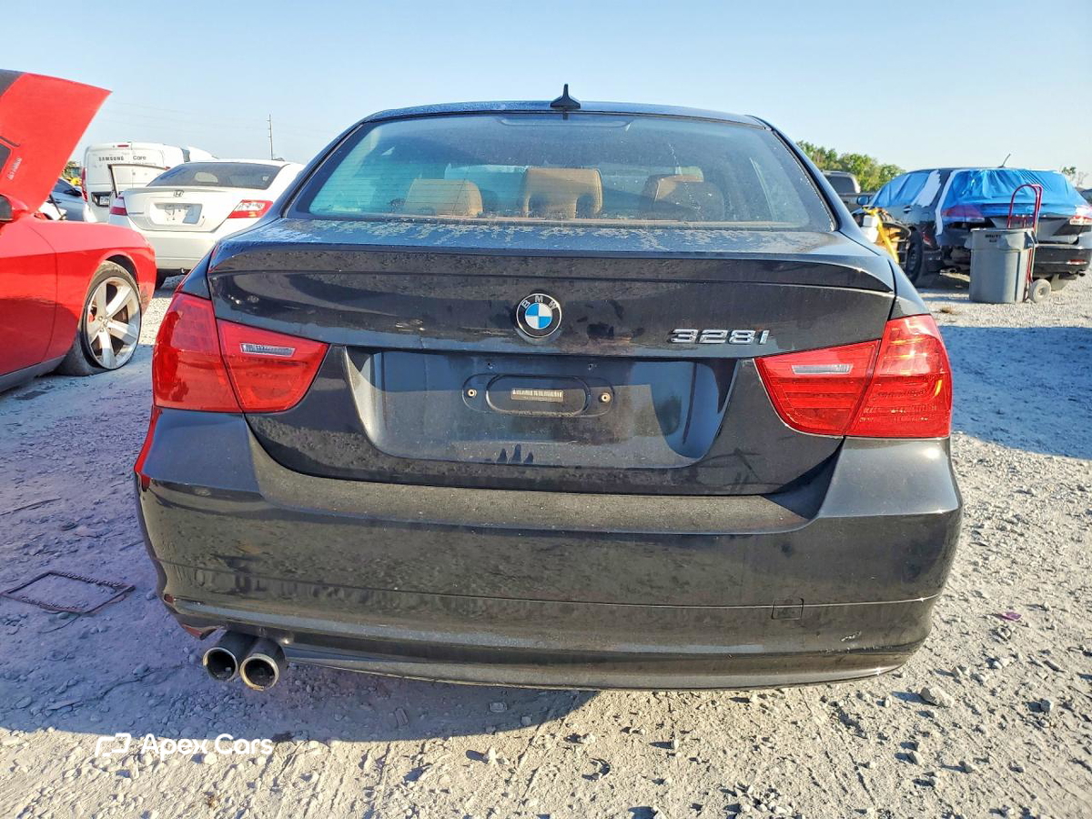 BMW Series 3 2011
