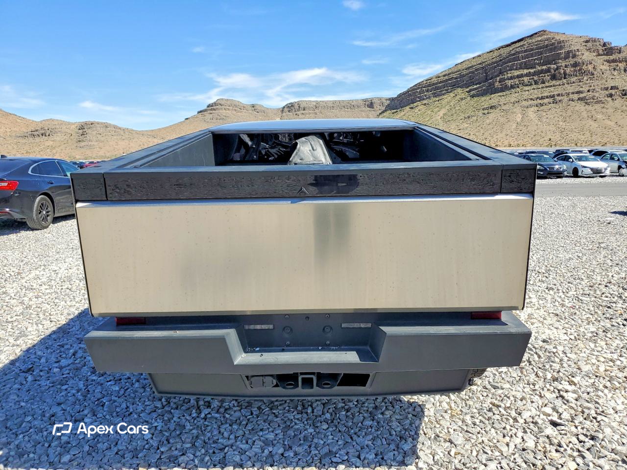 Tesla Cybertruck 2025