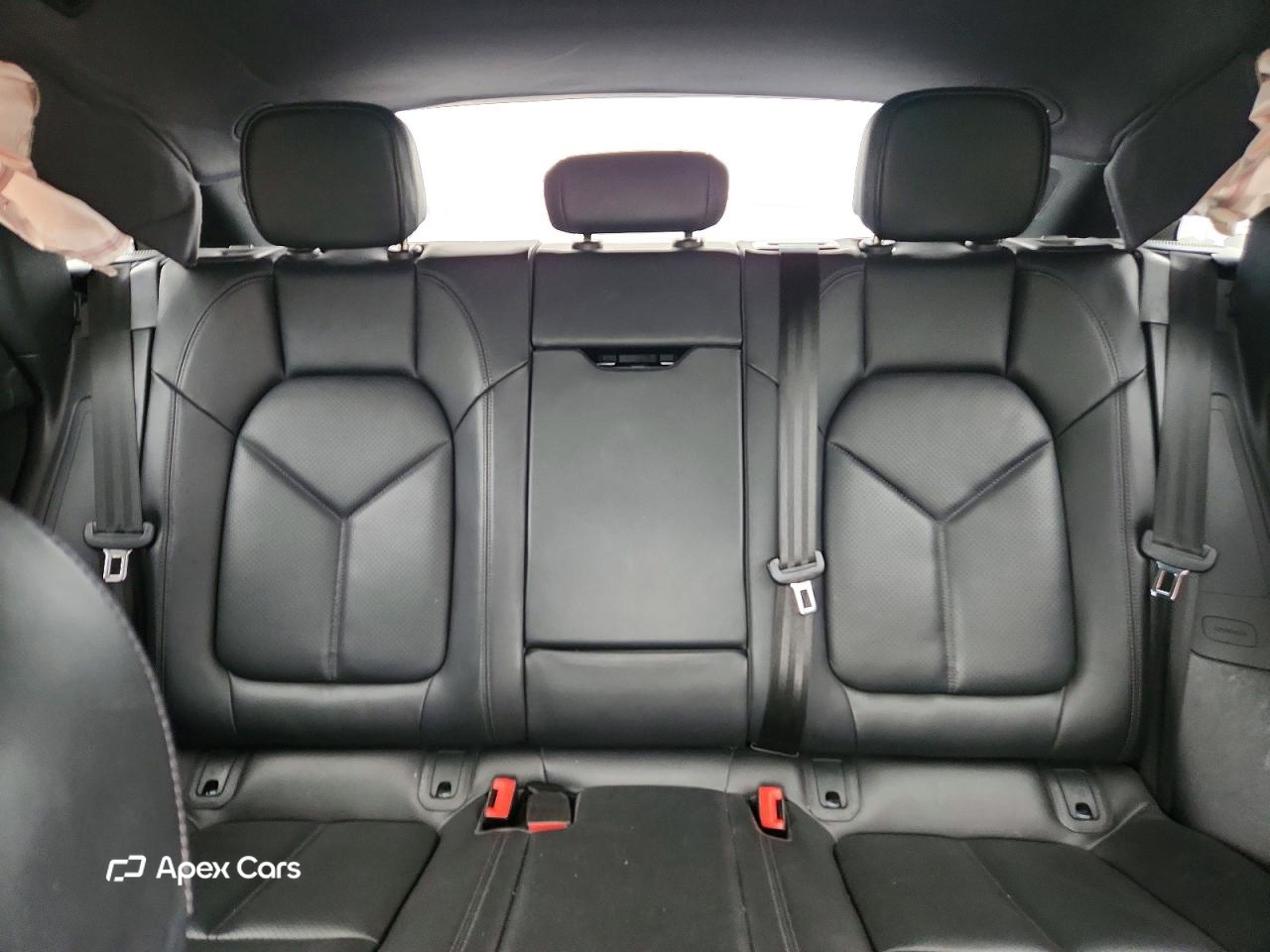 Porsche Macan 2023