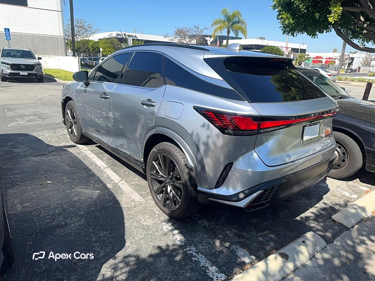 Lexus RX 2025