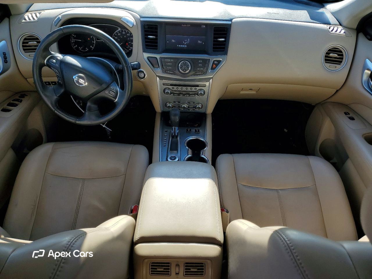 Nissan Pathfinder 2017