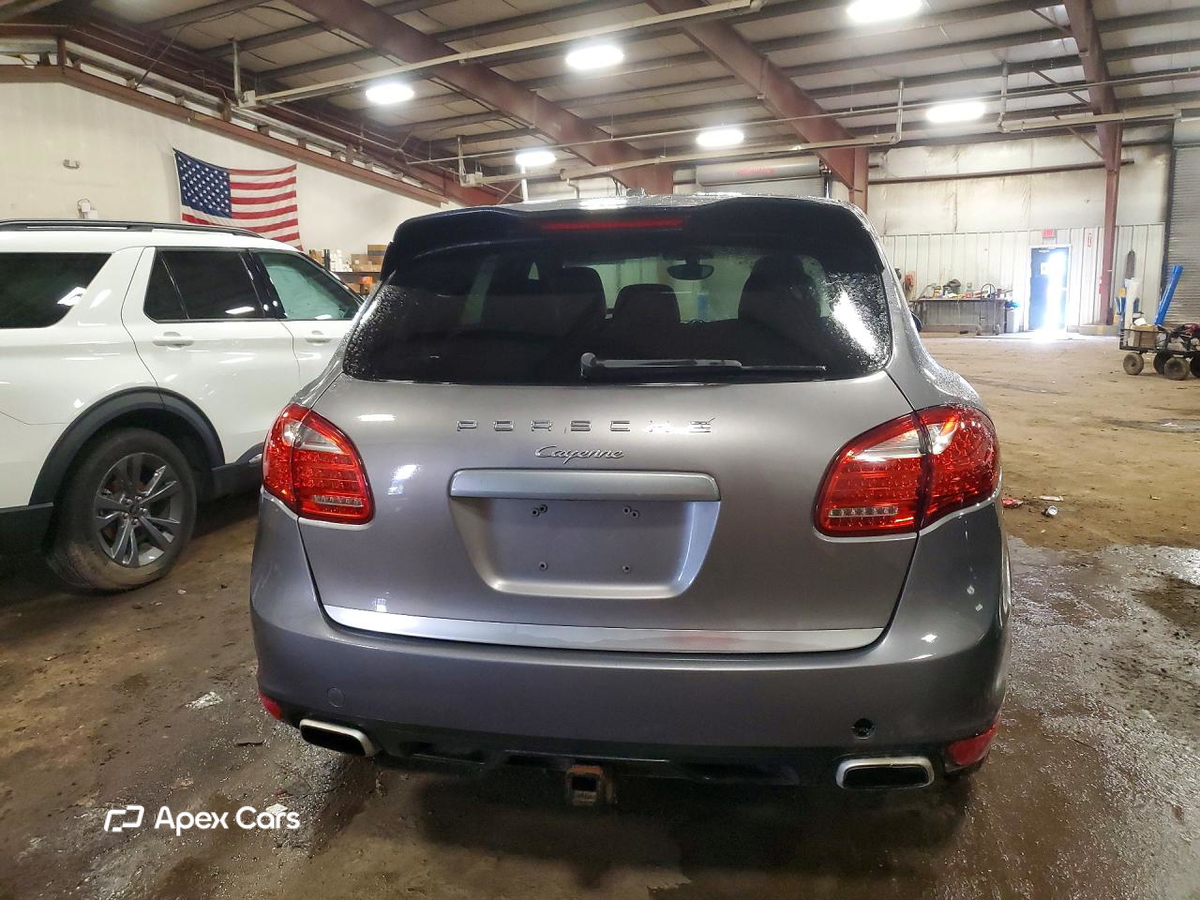 Porsche Cayenne 2012