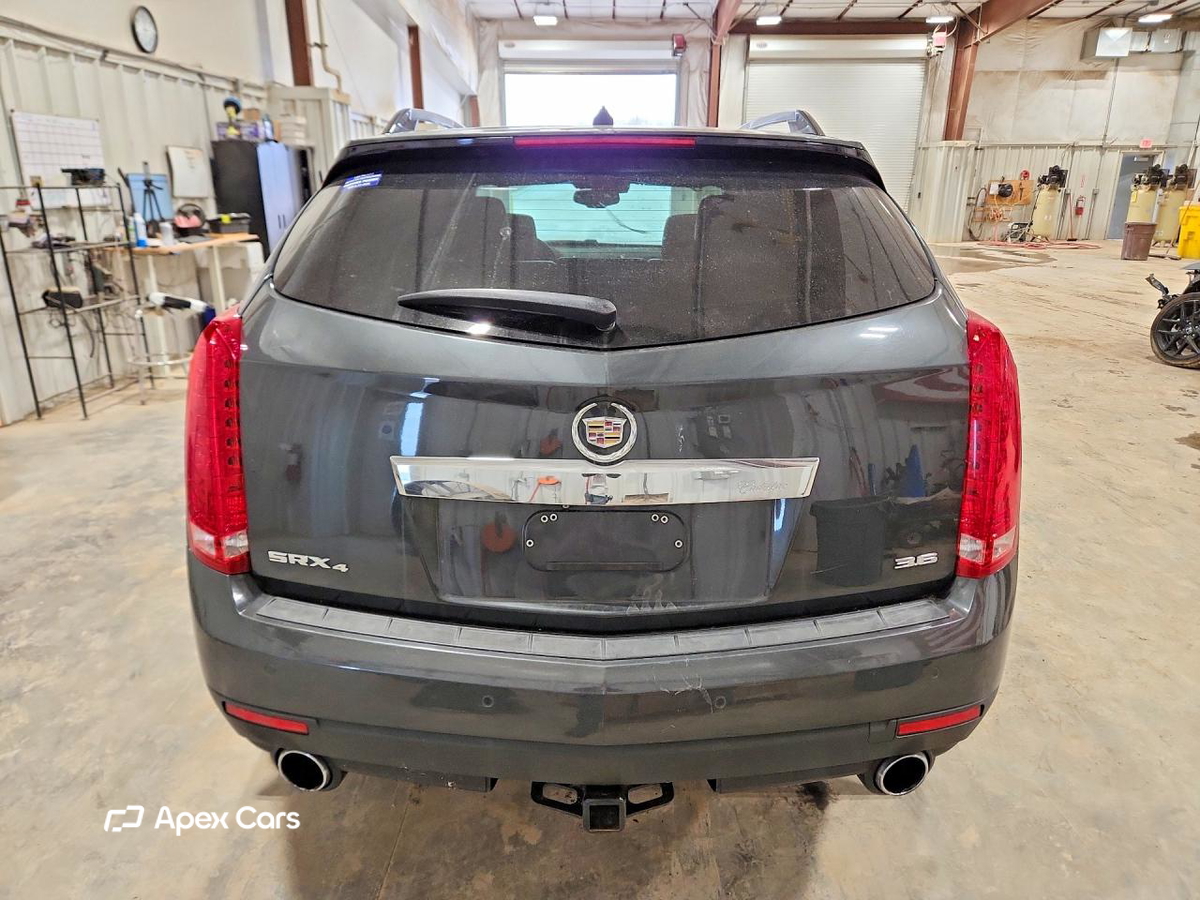 Cadillac SRX 2014