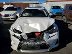 Lexus IS 2019