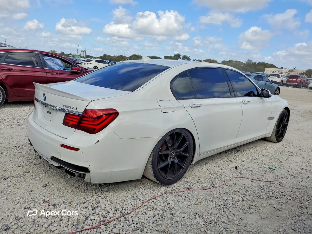 BMW Series 7 2014