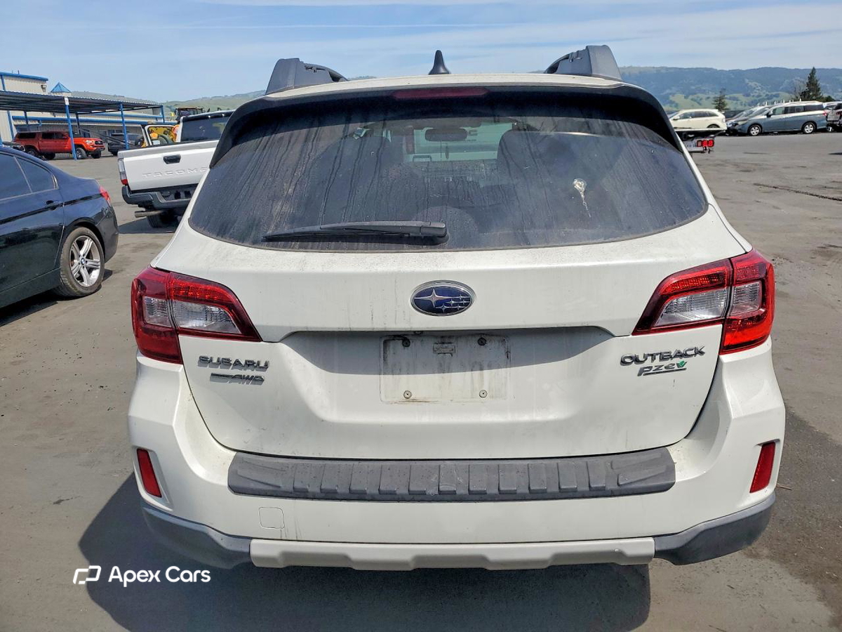 Subaru Outback 2016