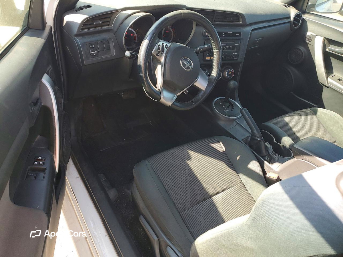 Scion tC 2012