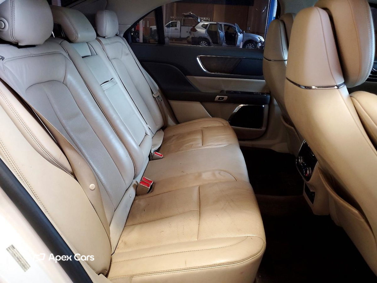 Lincoln Continental 2017
