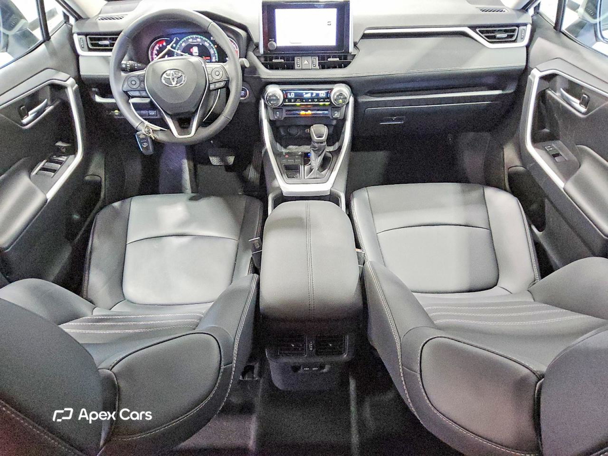 Toyota RAV 4 2025
