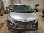 Toyota Sienna 2014