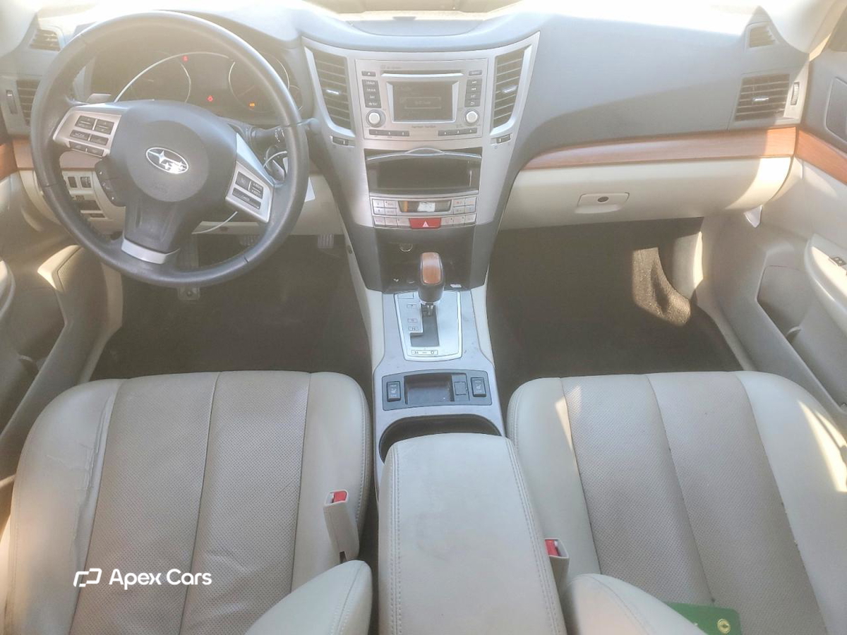 Subaru Outback 2014