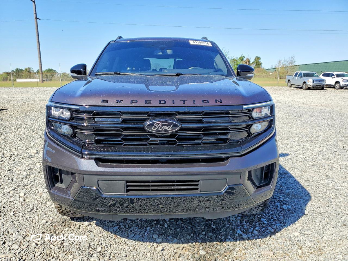 Ford Expedition 2025
