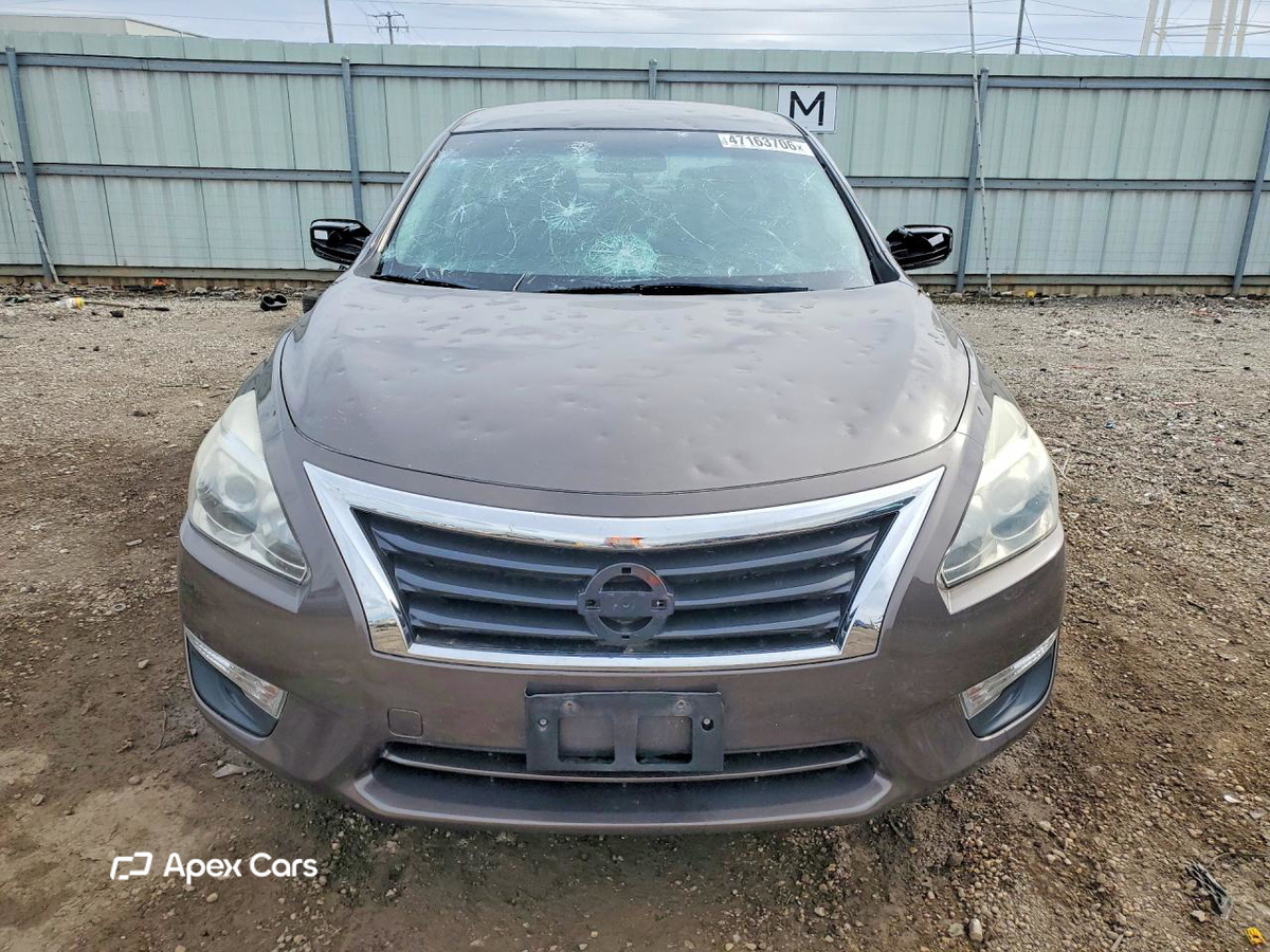 Nissan Altima 2015
