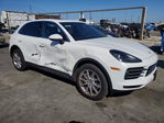 Porsche Cayenne 2021