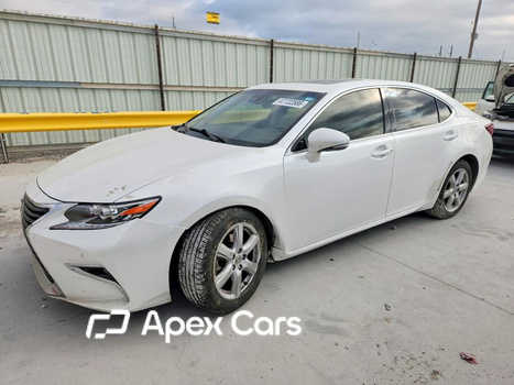Lexus ES 2016 - Image 1 of 12