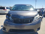Toyota Sienna 2012