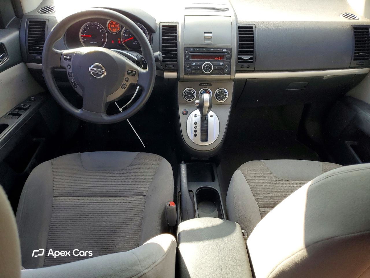 Nissan Sentra 2012
