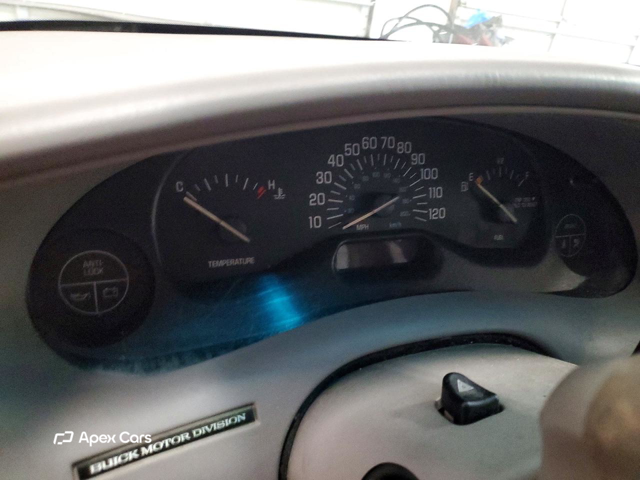 Buick Century 2000